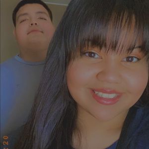 Meet your Posher, Daniella